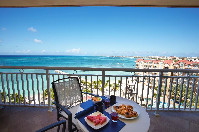 스탠다드 스튜디오, Divi Aruba Phoenix Beach Resort