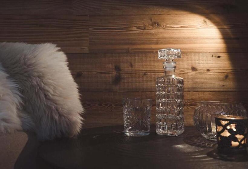 Номер Стандарт с Балконом, & Chalet Madlochblick