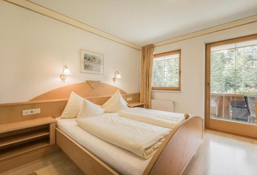 Апартаменты 2 Спальни, Landhaus Kristall
