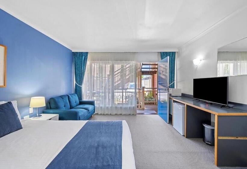 Семейный Номер, The River Boat Hotel   Echuca