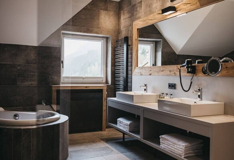 펜트하우스 스위트, Vaya Post Saalbach