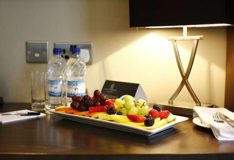 Номер Deluxe, The Victoria Hotel Manchester By Compass Hospitality