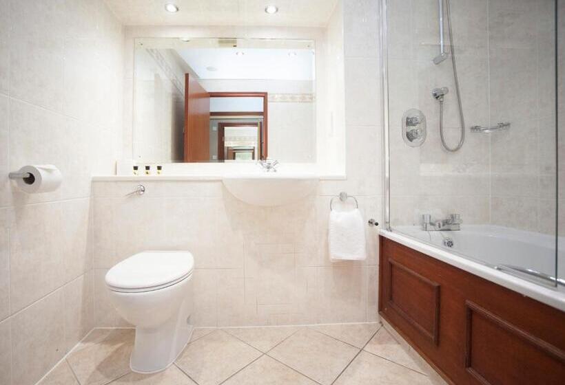 Номер Стандарт, The Victoria Hotel Manchester By Compass Hospitality