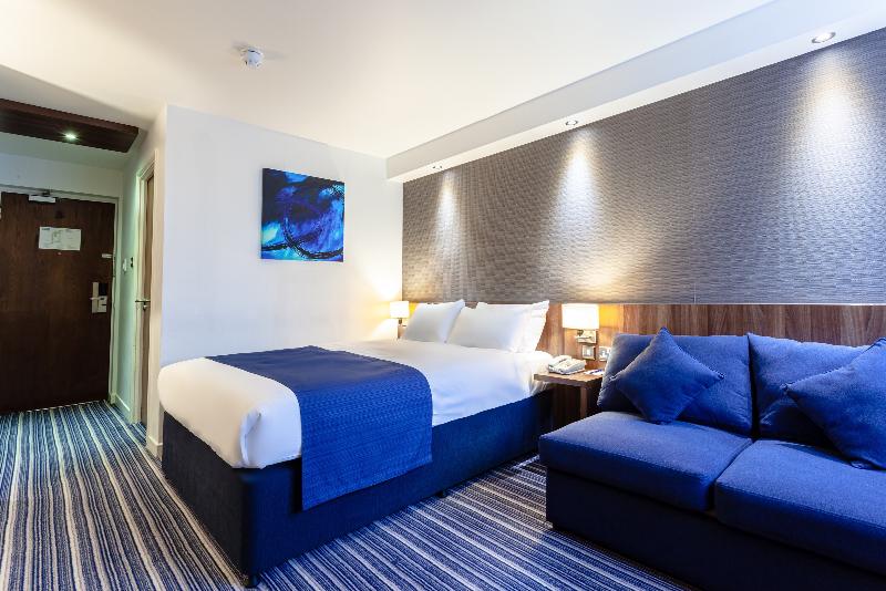 Номер Стандарт, Holiday Inn Express Edinburgh Airport, An Ihg