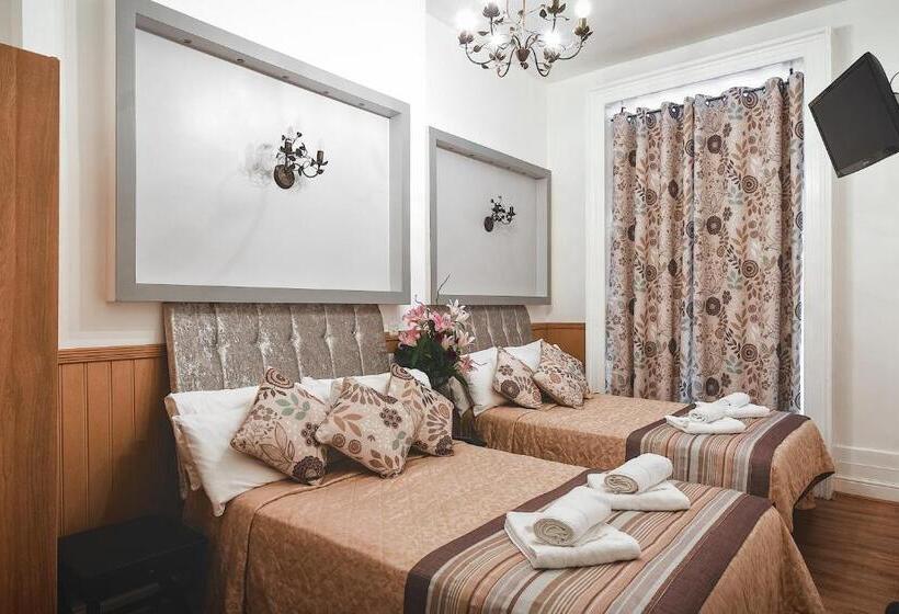 Четырехместный Номер Стандарт, Linden House