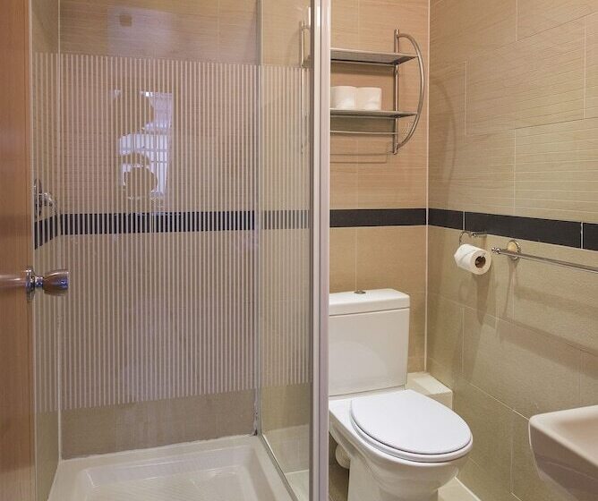 Номер Стандарт Трехместный, Linden House