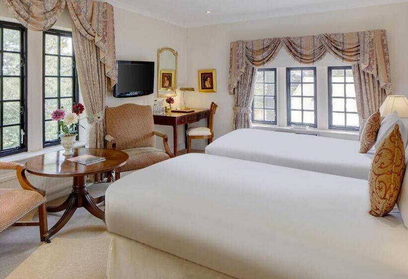 Номер Стандарт, Nailcote Hall