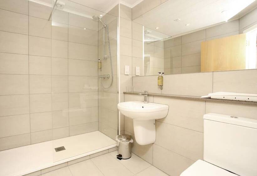 Семейный Номер, Best Western Woodlands