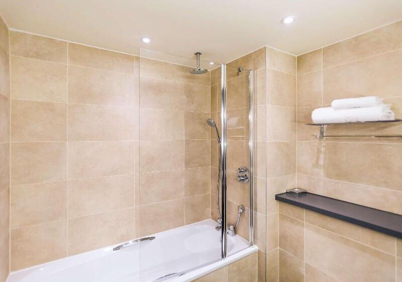 Классический Номер, Mercure Dartford Brands Hatch Hotel & Spa