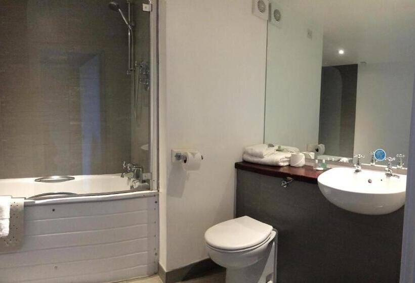 Номер Стандарт, Queens Hotel & Spa