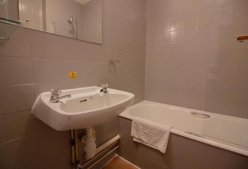 Номер Стандарт, Westone Manor
