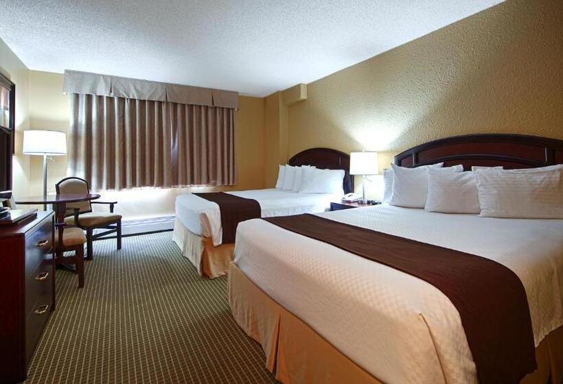 ２ダブルベッドのスタンダードルーム, Days Inn By Wyndham Airdrie