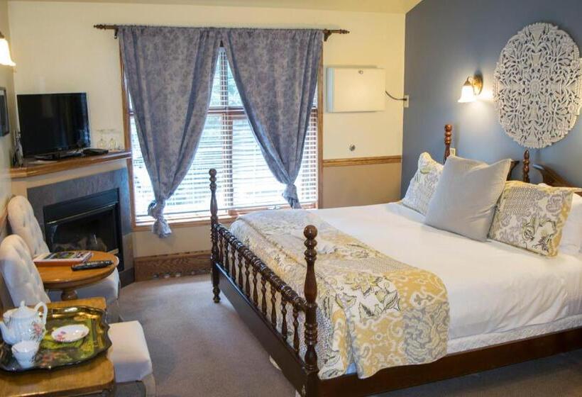 キングサイズベッドのスタンダードルーム, The Georgetown Inn
