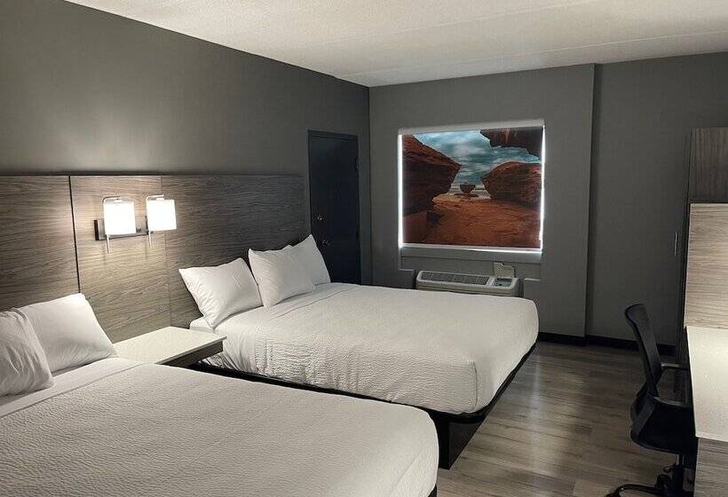 带2个双人床的标准工作室, Days Inn & Suites By Wyndham Summerside