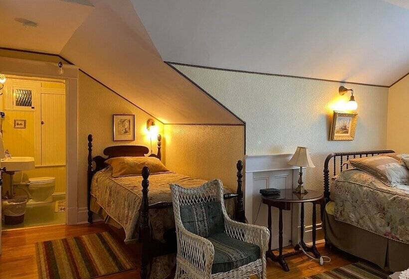 Номер Стандарт, Marshlands Inn