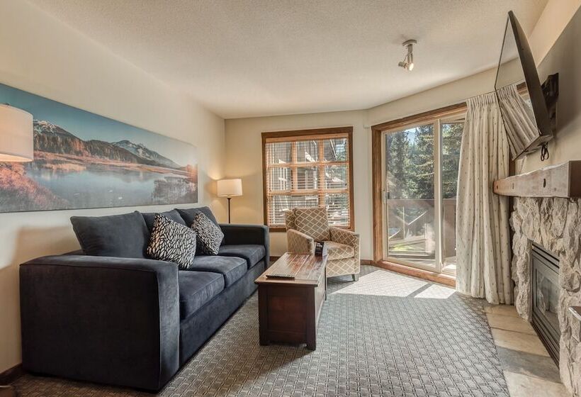 סוויטה, Blackcomb Springs Suites By Clique