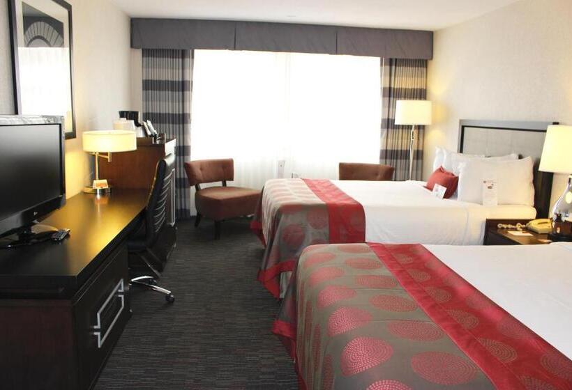 Номер Superior, Ramada Plaza By Wyndham Regina Downtown