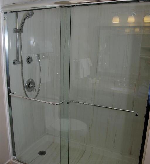 اتاق استاندارد با تخت بزرگ, Visitor S Inn