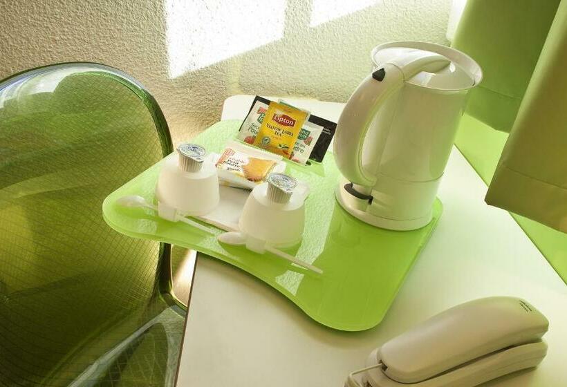 4인용 스탠다드 룸, Campanile Prime Paris 19   La Villette