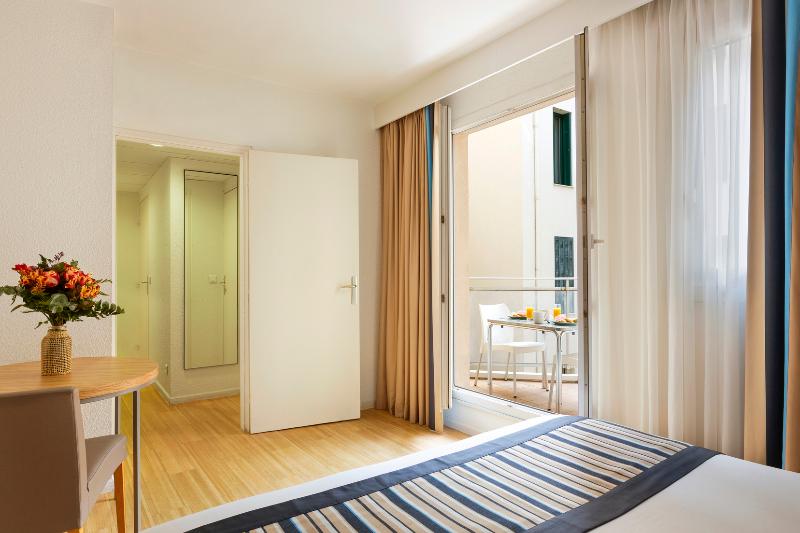 스탠다드 스튜디오, Citadines Croisette Cannes