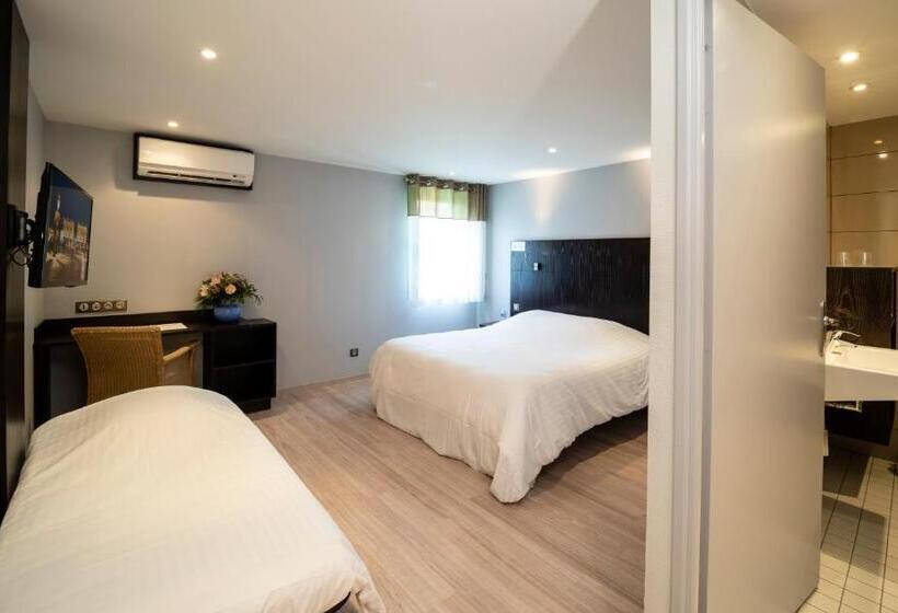 Номер Стандарт Трехместный, Logis Cottage