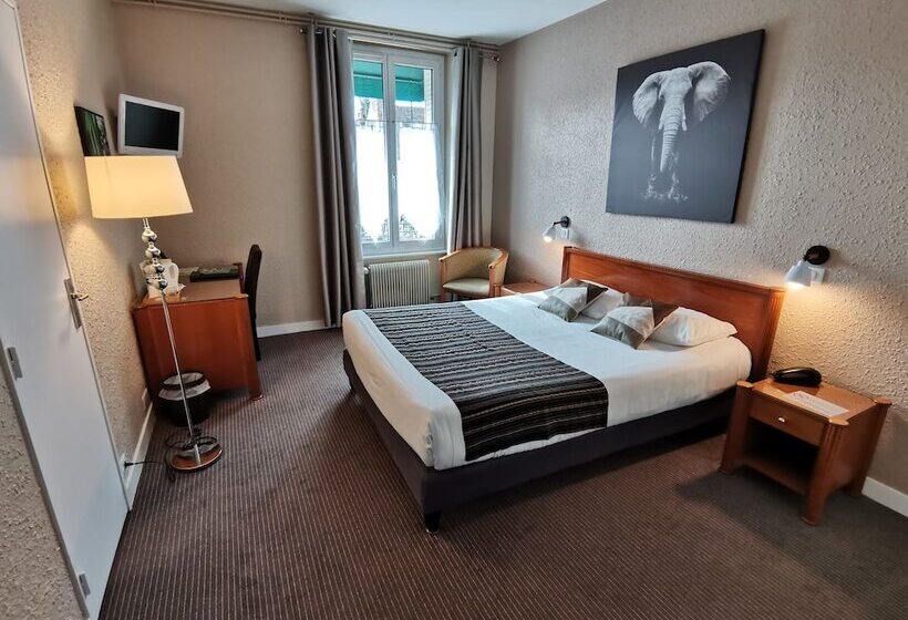 Номер Стандарт, Logis Hotel Le Cerf