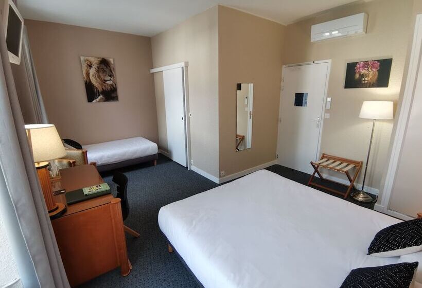 Номер Стандарт Трехместный, Logis Hotel Le Cerf