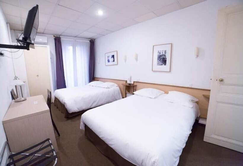 Четырехместный Номер Superior, D Angleterre, Salondeprovence