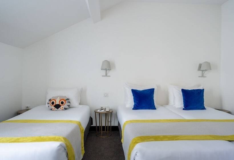 Standard Triple Room with Terrace, George  Astotel