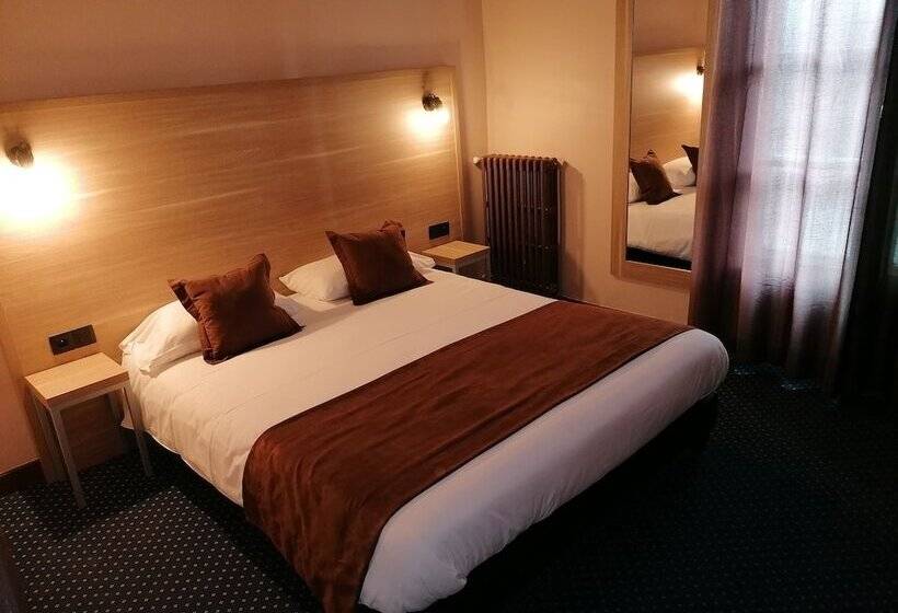 Номер Стандарт, Logis Hôtel Saint Jacques