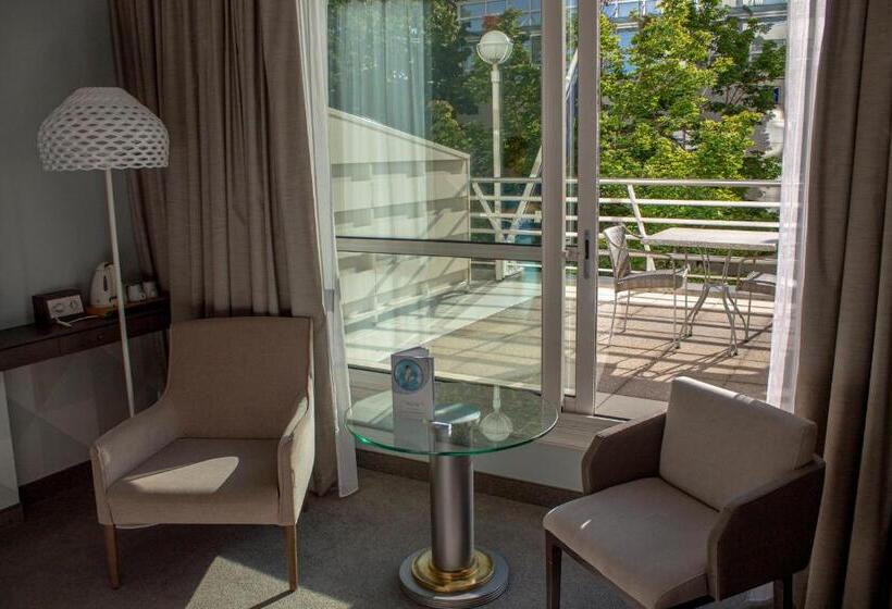 테라스 디럭스 룸, Célestins Spa Thermal & Hôtel By Vy Resort