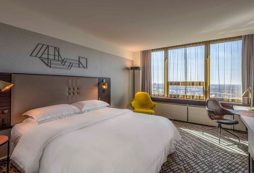 Номер Superior, Four Points By Sheraton Munich Arabellapark