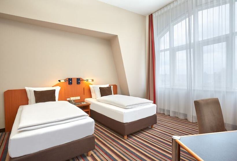 Люкс, H+ Hotel Leipzig