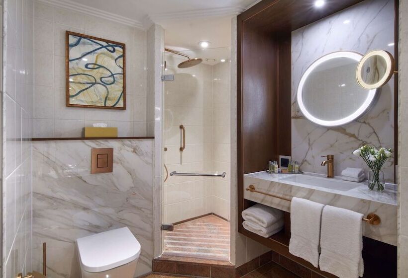 سوئیت پنت هاوس, Hilton Frankfurt City Centre