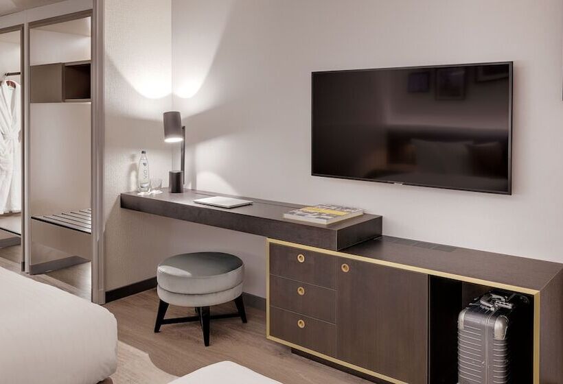 高级大房间, Bilderberg Bellevue Hotel Dresden