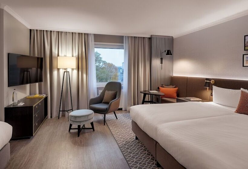高级大房间, Bilderberg Bellevue Hotel Dresden