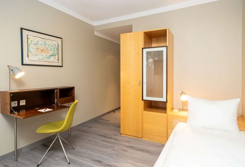 Номер Стандарт Индивидуальный, Elaya Hotel Hannover City