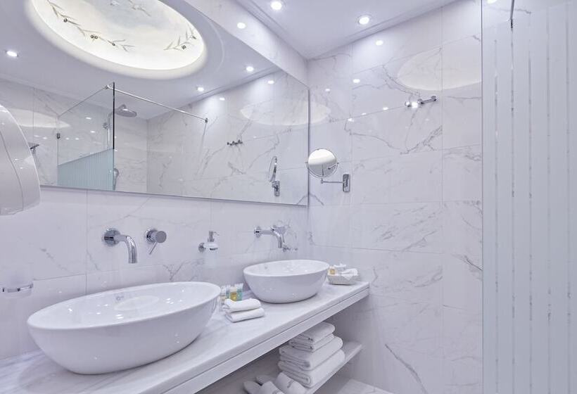 이그제큐티브 스위트, Ava Hotel And Suites