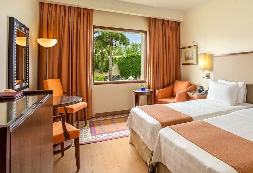 Chambre Deluxe Vue Jardin, Trident Agra