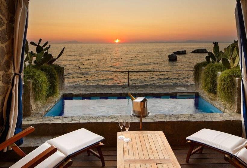 Номер Стандарт Вид на Море, Capo La Gala Hotel&wellness