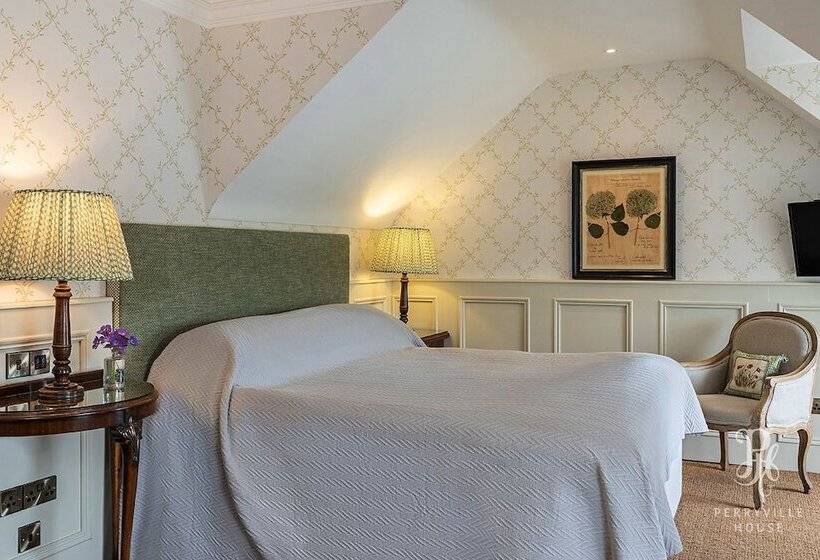 Junior Suite, Perryville House