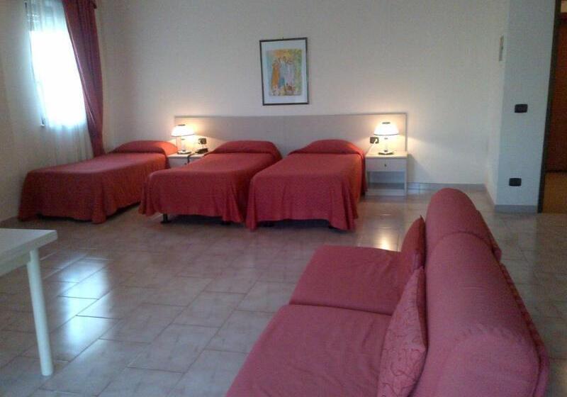 اتاق استاندارد, B&b Hotel Bari Rondò