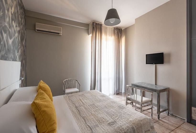 اتاق استاندارد, Roma
