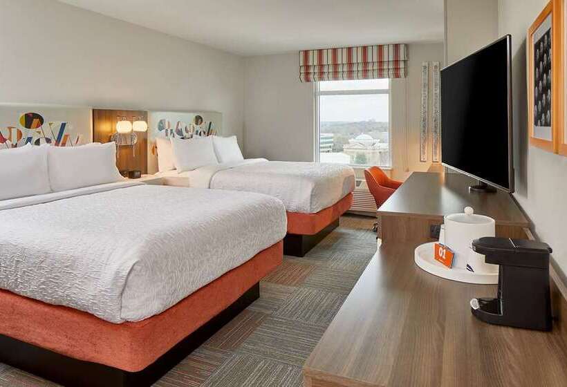 חדר סטנדרט נוף לעיר, Hampton Inn Oakland Downtown City Center