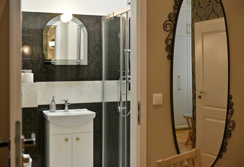 Апартаменты 2 Спальни, La Gioia Magic Orient Apartments