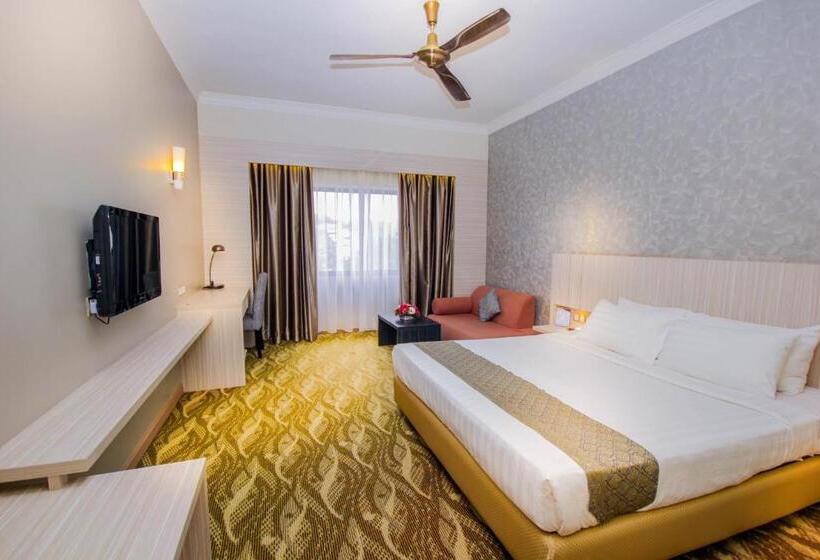 اتاق لوکس با تخت بزرگ, Copthorne Hotel Cameron Highlands