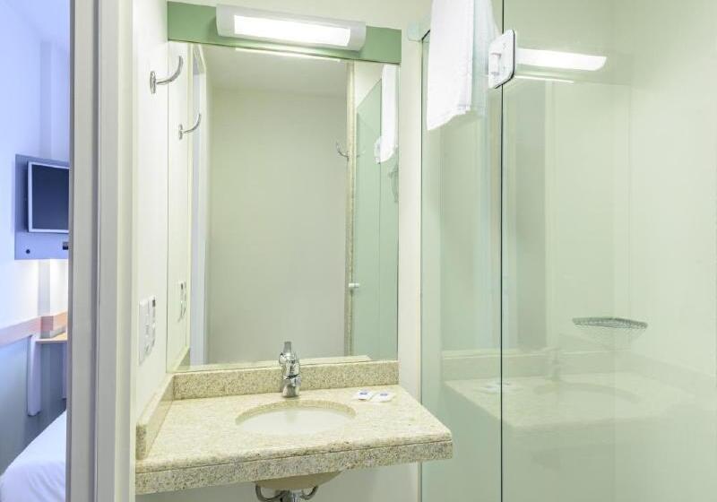 اتاق استاندارد, Ibis Budget Curitiba Aeroporto