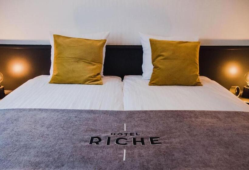 Chambre Standard, Riche