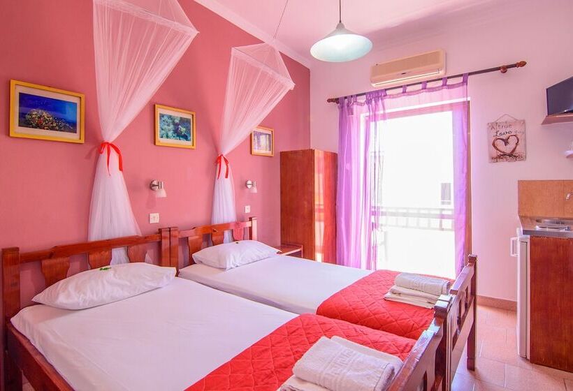 Номер Стандарт, Savas Rooms