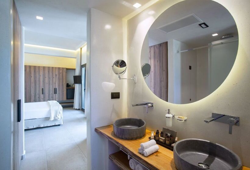 سوییت سوپریور با چشم‌انداز دریا, Tropicana Hotel , Suites & Villas Mykonos